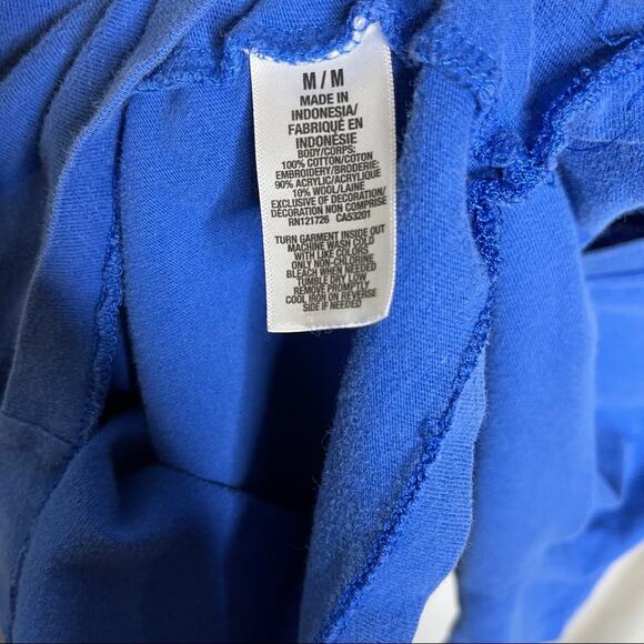 A12). Aeropostale NYC Men Blue T-Shirt Short Sleeve size Medium - Picture 4 of 4